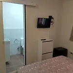 Kiki Vivienda Oda ve Kahvaltı