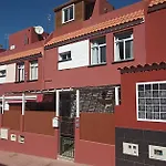 Kiki Vivienda Oda ve Kahvaltı San Isidro (Tenerife)