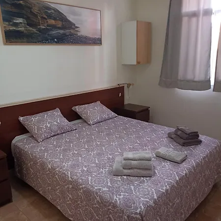 Bed & Breakfast Kiki Vivienda